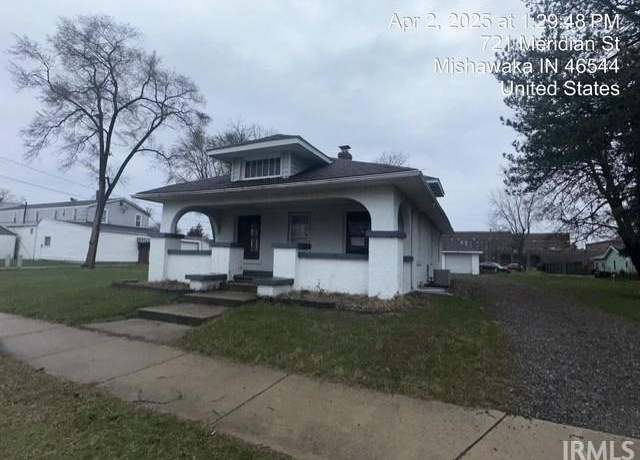 Property at 718 Meridian St, Mishawaka, IN 46544, 2 beds, 1 bath