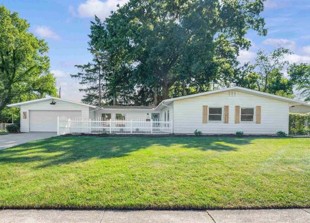 Property at 3506 Woodmont Dr, South Bend, IN 46614, 3 beds, 1.5 baths