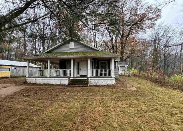 Property at 25783 Lakewood Dr, South Bend, IN 46628, 3 beds, 1.5 baths