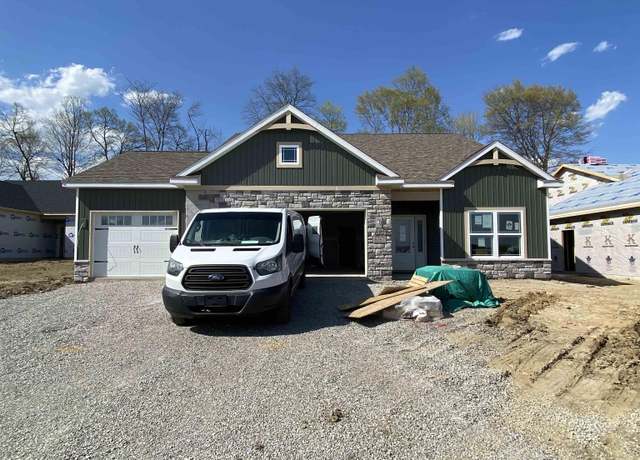 Property at 8267 Caverango Blvd, Fort Wayne, IN 46815, 3 beds, 2 baths