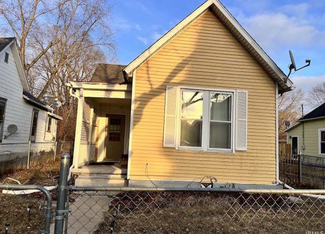 Property at 814 17th St, Logansport, IN 46947, 3 beds, 1 bath