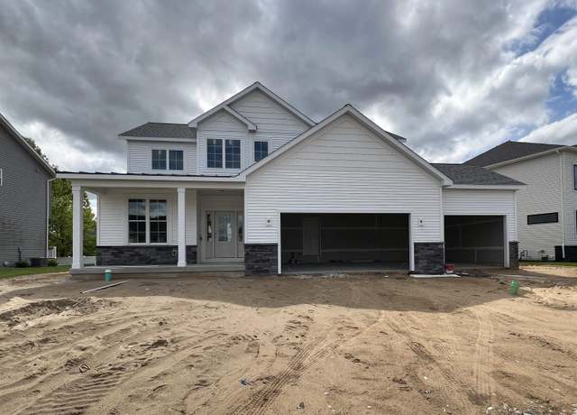 Property at 54691 Pierre Trails Dr, Osceola, IN 46561, 5 beds, 3.5 baths
