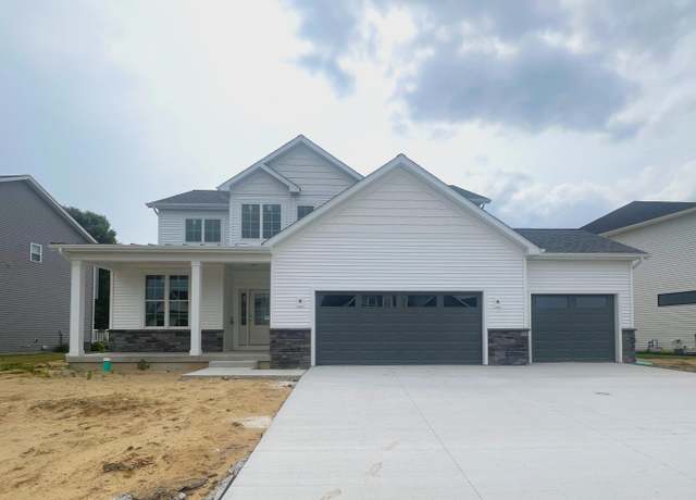 Property at 54691 Pierre Trails Dr, Osceola, IN 46561, 5 beds, 3.5 baths