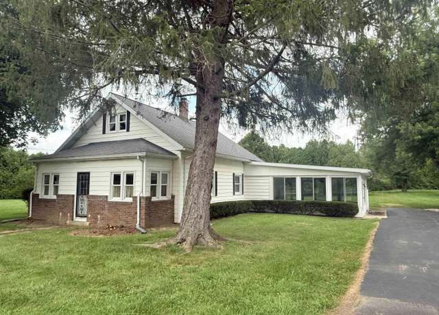 Property at 2701 E Bradford Pike, Marion, IN 46952, 3 beds, 2 baths