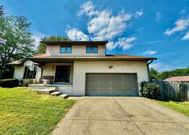 Property at 1310 W Woodhill Dr, Bloomington, IN 47403, 3 beds, 2.5 baths