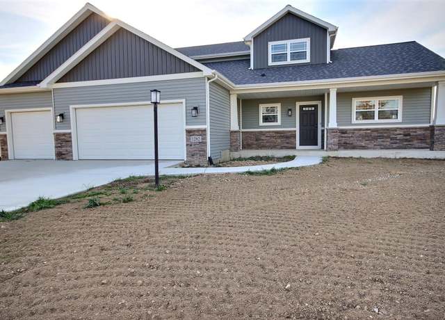 Property at 1282 Stintson Dr, Huntington, IN 46750, 4 beds, 2.5 baths