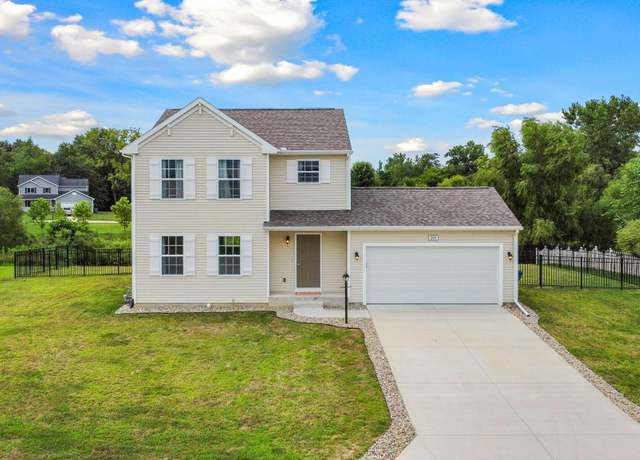Property at 208 Potato Creek Dr, North Liberty, IN 46554, 4 beds, 2.5 baths