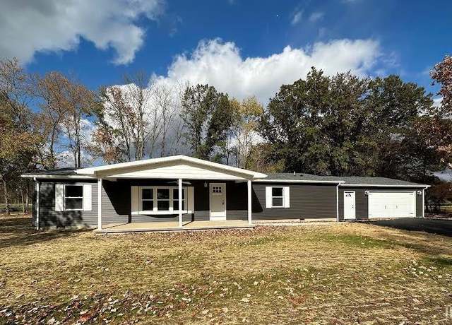 Property at 13698 W 230 St N, Linton, IN 47441, 3 beds, 2 baths