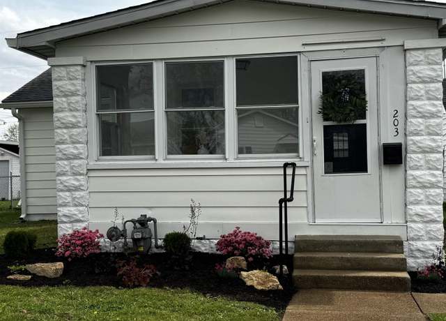Property at 203 Van Dusen Ave, Evansville, IN 47711, 3 beds, 1 bath