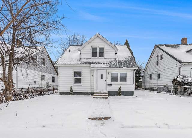 Property at 1622 S Scott St, South Bend, IN 46613, 5 beds, 2 baths