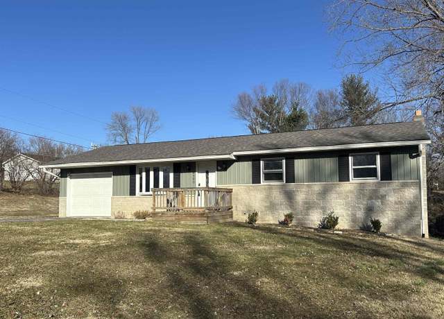 Property at 4390 N Nova Ct, Bloomington, IN 47404, 3 beds, 2 baths