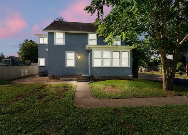 Property at 902 Lake Ave, Fort Wayne, IN 46805, 3 beds, 1.5 baths
