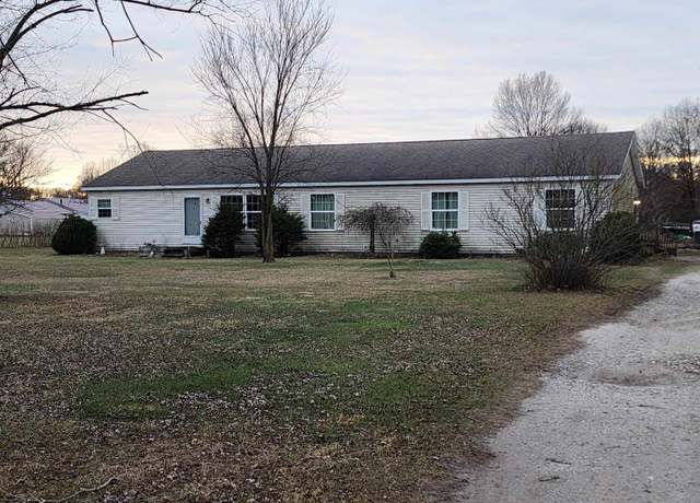 Property at 0345 N State Road 23 Rd, Knox, IN 46534, 4 beds, 3 baths