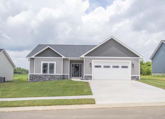 Property at 7538 W Athena Ct, Bloomington, IN 47404, 3 beds, 2 baths