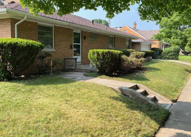 Property at 1045 Eclipse Pl, South Bend, IN 46628, 3 beds, 1 bath