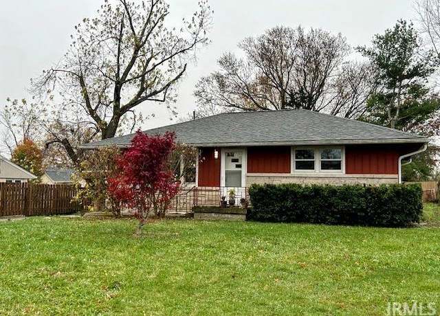 Property at 651 W Fairway Ln, Bloomington, IN 47403, 2 beds, 1 bath