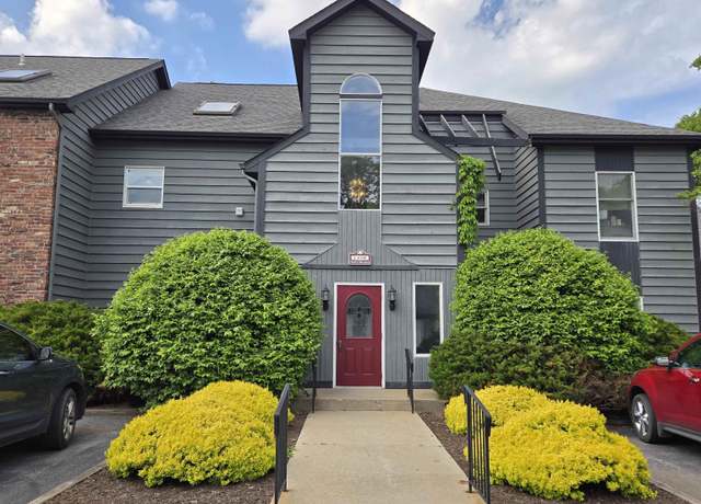 Property at 1300 Winding Ridge Ln Unit C-8, Valparaiso, IN 46383, 2 beds, 2 baths