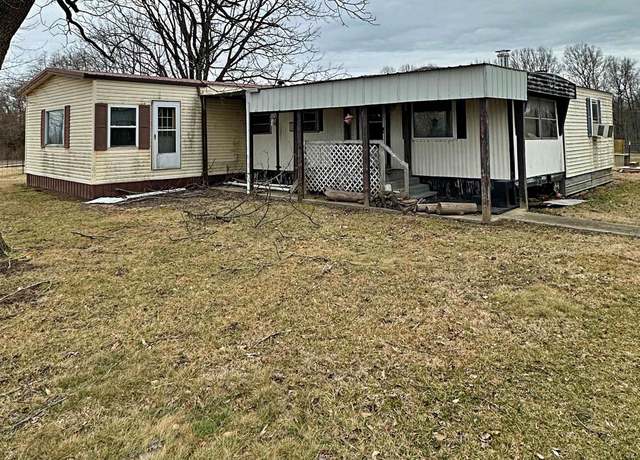 Property at 12092 E 1325 N, Odon, IN 47562, 1 bed, 1 bath