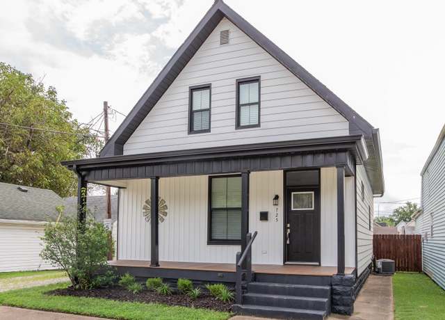 Property at 725 N Lemcke Ave, Evansville, IN 47712, 3 beds, 2.5 baths