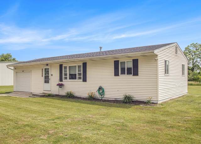 Property at 2734 Hawthorne St, Elkhart, IN 46517, 2 beds, 1 bath