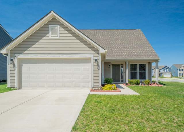 Property at 3267 Sand Walk Dr, Kokomo, IN 46902, 3 beds, 2.5 baths