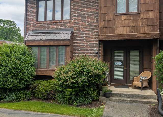 Property at 6740 Quail Ridge Ln, Fort Wayne, IN 46804, 3 beds, 3 baths