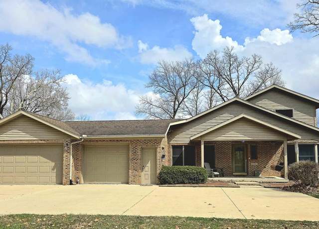 Property at 3007 S Brentwood Pl, Monticello, IN 47960, 5 beds, 4 baths