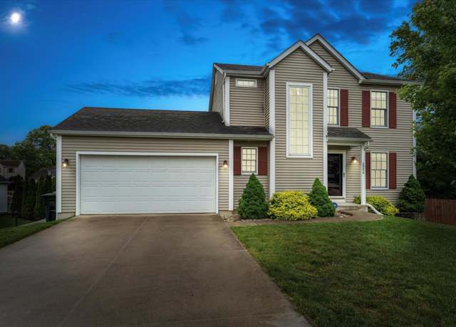 Property at 2206 Foxfire Dr, South Bend, IN 46628, 3 beds, 2.5 baths