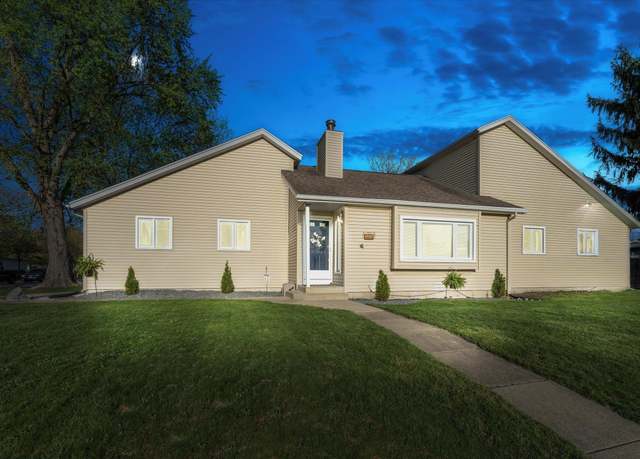 Property at 704 S Brook Ave, Mishawaka, IN 46544, 4 beds, 2 baths