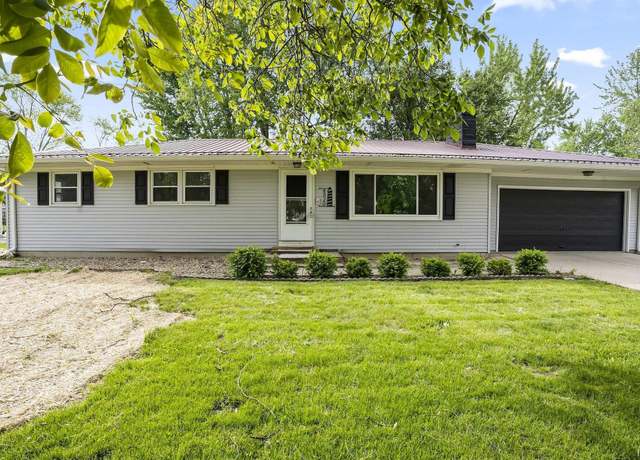 Property at 8020 Marston Dr, Fort Wayne, IN 46835, 3 beds, 1.5 baths