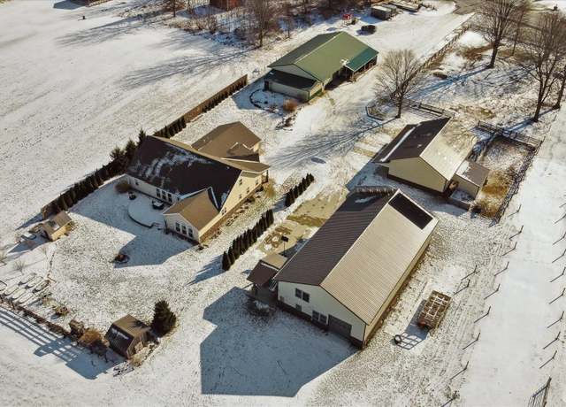 Property at 2562 State Road 331 Rd, Bremen, IN 46506, 4 beds, 2 baths