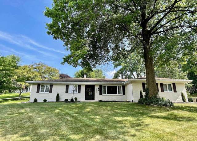 Property at 4002 Kirby Ct, South Bend, IN 46614, 3 beds, 2.5 baths