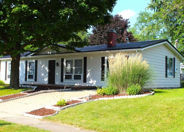 Property at 308 Clyde Ave Ave, Angola, IN 46703, 3 beds, 1 bath