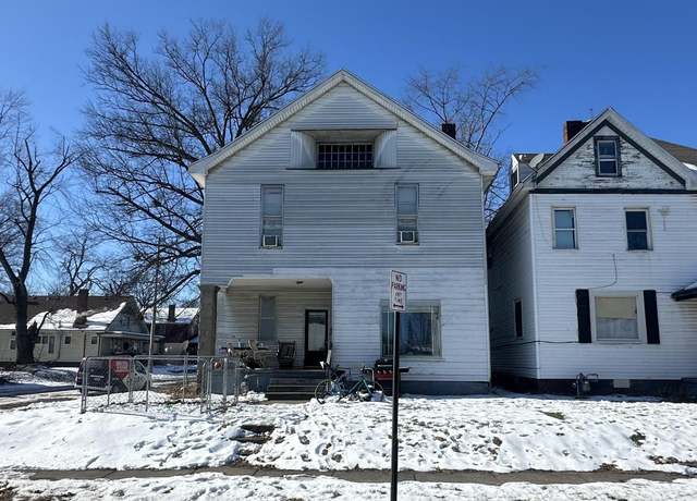 Property at 1015 S Linwood Ave, Evansville, IN 47713, 4 beds, 1.5 baths