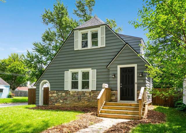 Property at 2318 Dodge Ave, Fort Wayne, IN 46805, 2 beds, 1 bath