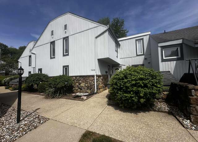 Property at 53432 Stoneridge St Unit C, South Bend, IN 46637, 3 beds, 2 baths