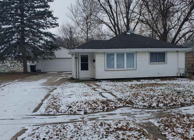 Property at 1749 N Elmer St, South Bend, IN 46628, 3 beds, 1 bath