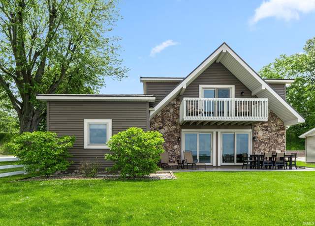 Property at 0435 E 680 S, Wolcottville, IN 46795, 3 beds, 2.5 baths