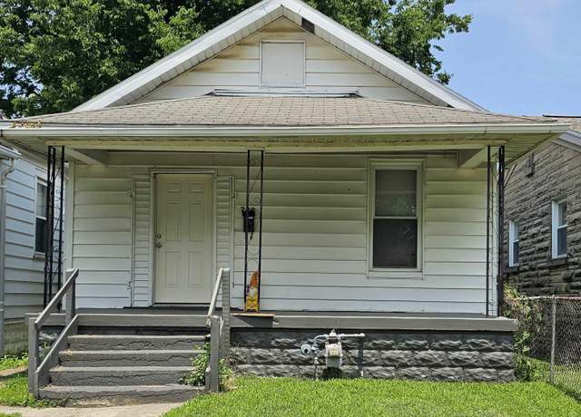 Property at 720 E Oregon St, Evansville, IN 47711, 2 beds, 1 bath