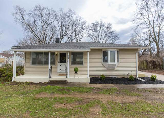 Property at 1914 N Merrifield Ave, Mishawaka, IN 46545, 4 beds, 2 baths