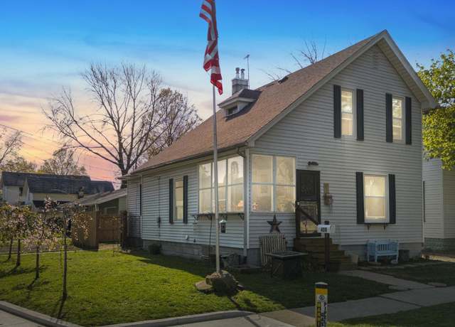 Property at 408 N Jackson St, Auburn, IN 46706, 3 beds, 1 bath