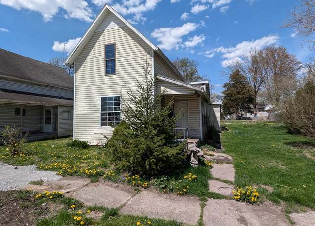Property at 315 W Oakridge Ave, Goshen, IN 46528, 4 beds, 1 bath