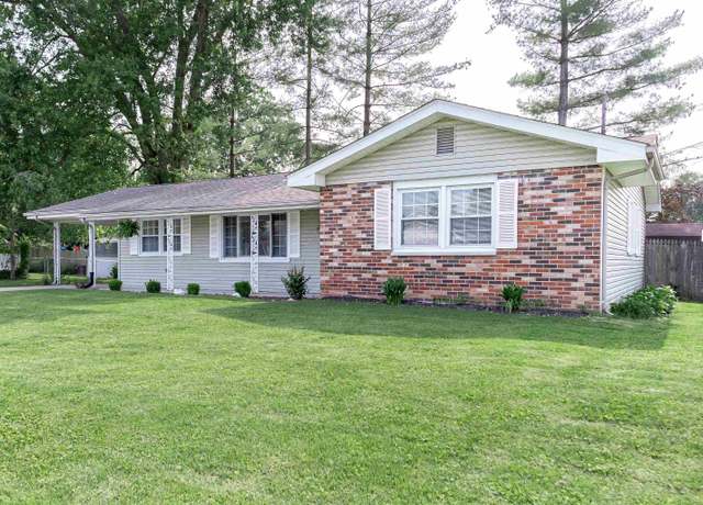Property at 1807 Linwood Dr, Bedford, IN 47421, 3 beds, 1.5 baths