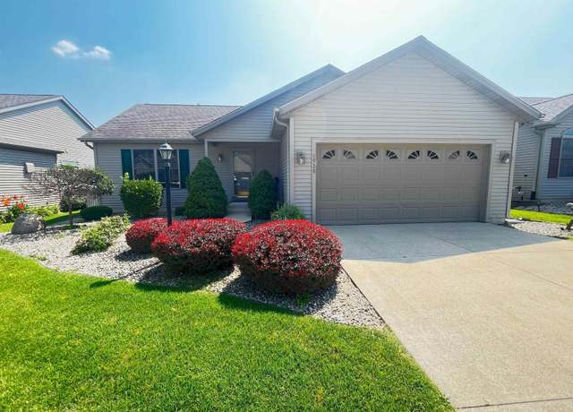 Property at 1928 Tea Rose Ln, Mishawaka, IN 46544, 2 beds, 2.5 baths