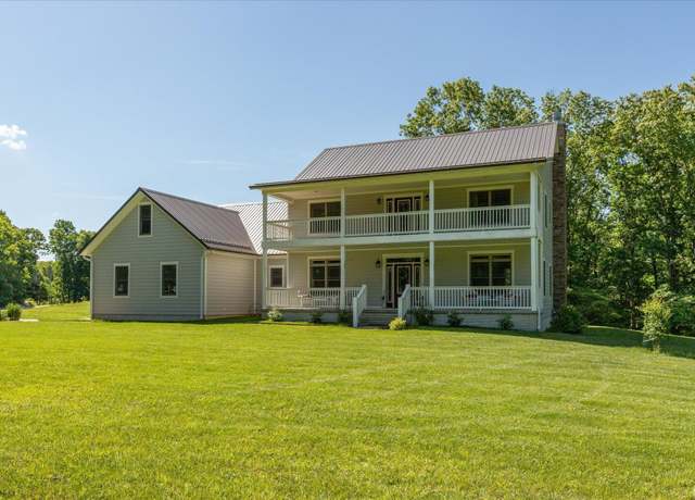 Property at 7074 Holly Ln, Bloomington, IN 47401, 4 beds, 3.5 baths