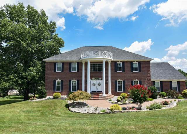 Property at 8501 Carrington Dr, Evansville, IN 47711, 4 beds, 5 baths