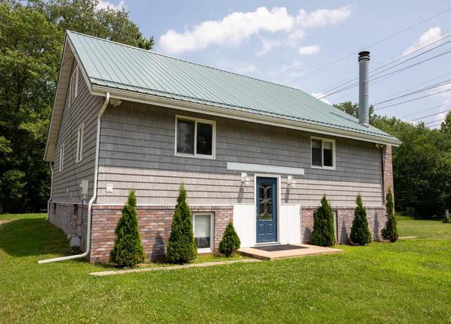 Property at 401 Lynn Ave, Plymouth, IN 46563, 4 beds, 2.5 baths
