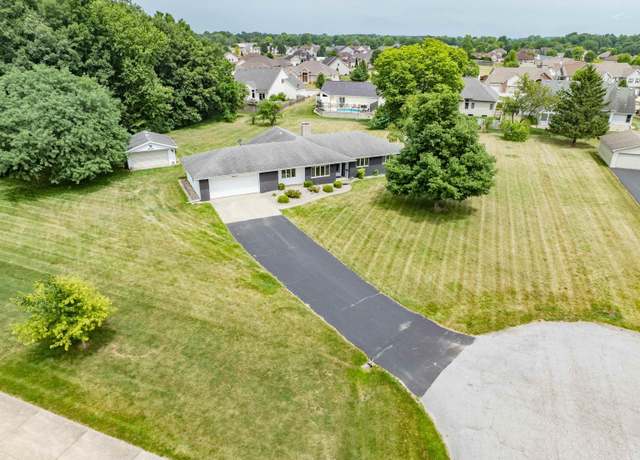 Property at 8811 Nicole Dr, Fort Wayne, IN 46806, 3 beds, 2.5 baths