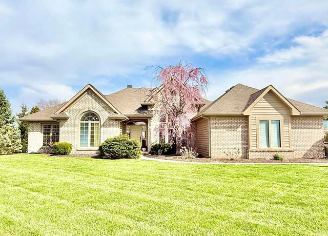 Property at 2205 Longleaf Dr, Fort Wayne, IN 46814, 3 beds, 3.5 baths