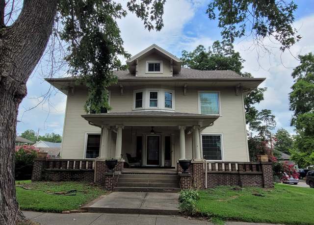 Property at 702 Mulberry St, Mount Vernon, IN 47620, 4 beds, 2 baths